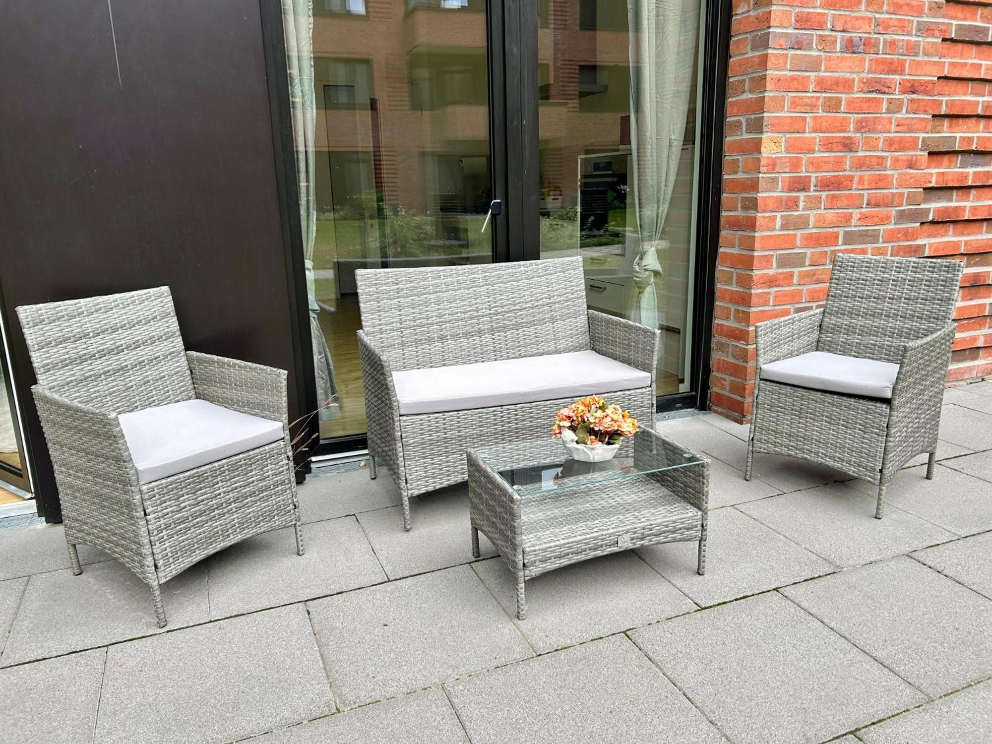 Wohlfuehl-apartment Mit Gemuetlicher Terrasse Apartment Hannover