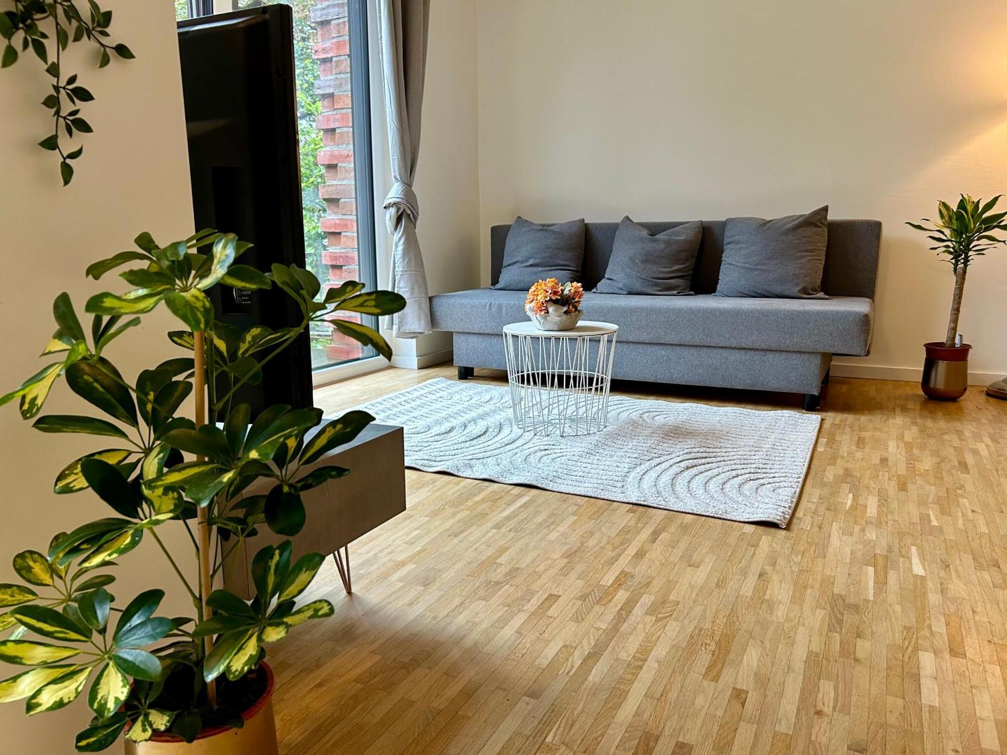 Apartment Wohlfuehl-apartment Mit Gemuetlicher Terrasse Hannover